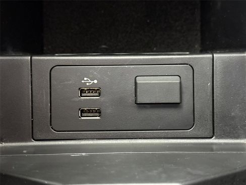 Certified 2023 MAZDA CX-9 Carbon Edition image 35