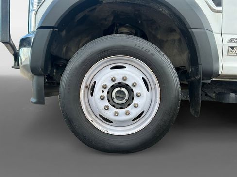 Used 2021 Ford F550 4x4 Crew Cab Super Duty image 16