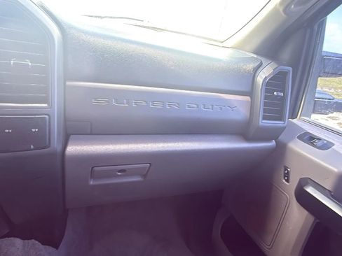 Used 2019 Ford F350 XL w/ Power Equipment Group AWD/4WD image 14