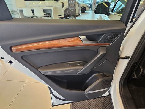 Used 2023 Audi Q5 2.0T Premium Plus image 26