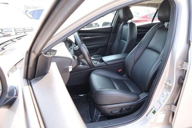 Used 2025 MAZDA MAZDA3 s FWD image 9