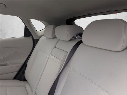Used 2025 Hyundai Kona SEL AWD/4WD image 15