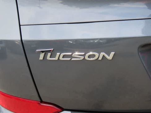 Used 2016 Hyundai Tucson SE w/ Option Group 02 AWD/4WD image 7