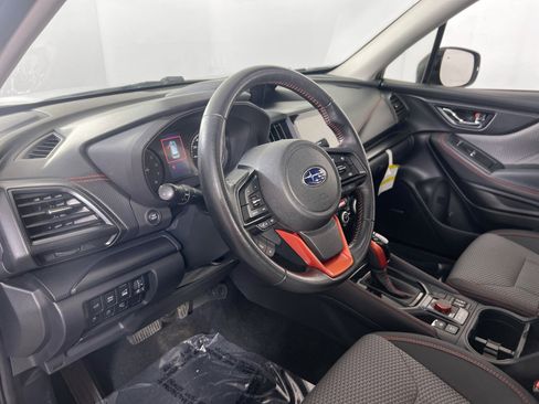 Used 2022 Subaru Forester Sport image 9