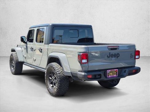 Used 2021 Jeep Gladiator Sport AWD/4WD image 8