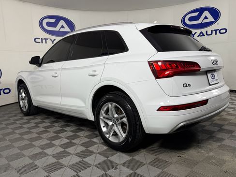 Used 2018 Audi Q5 Premium w/ Convenience Package image 8