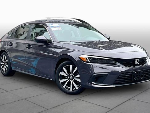 Used 2023 Honda Civic EX-L image 3