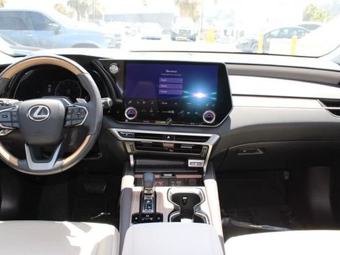 Certified 2024 Lexus RX 350 Premium w/ Convenience Package FWD image 10