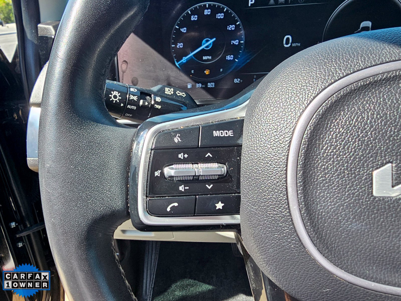Used 2023 Kia Carnival SX Prestige FWD image 16