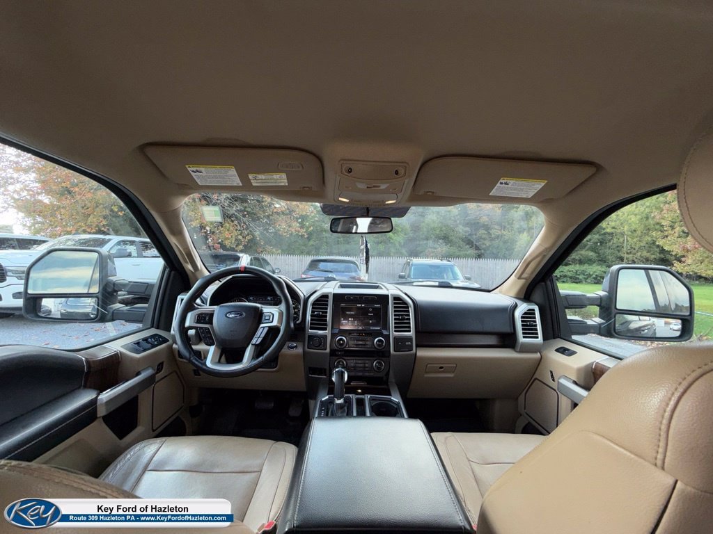 Used 2015 Ford F150 Lariat w/ Equipment Group 501A Mid AWD/4WD image 32