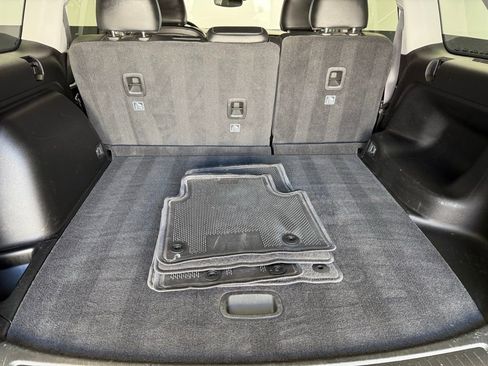 Used 2022 Jeep Grand Cherokee Limited image 57