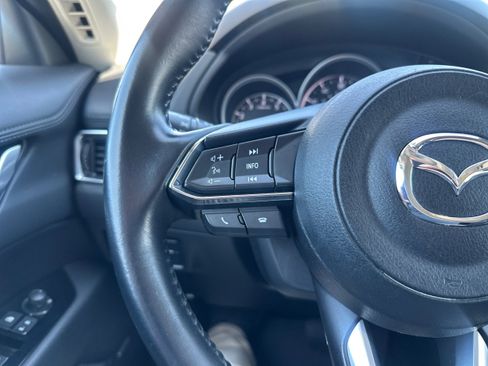 Used 2018 MAZDA CX-5 Touring w/ Preferred Equipment Package AWD/4WD image 34