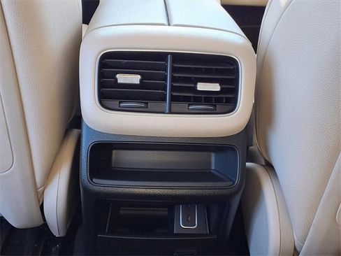 Used 2023 Mercedes-Benz GLE 350 image 11