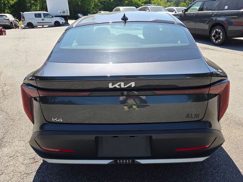 Used 2025 Kia K4 FWD image 12