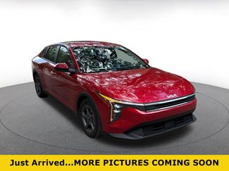 Used 2026 Kia K4 FWD video 1