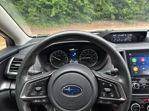 Used 2023 Subaru Crosstrek 2.5i Limited AWD/4WD image 19