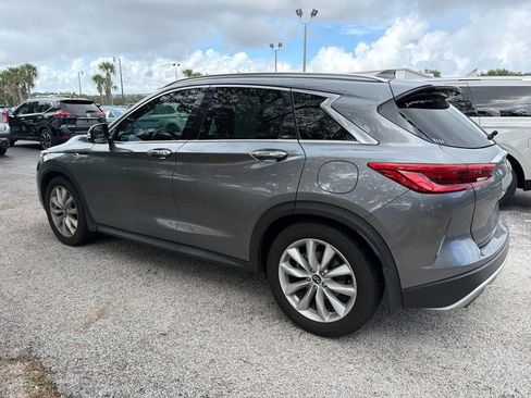 Used 2019 INFINITI QX50 Essential w/ Premium Heat Package AWD/4WD image 3