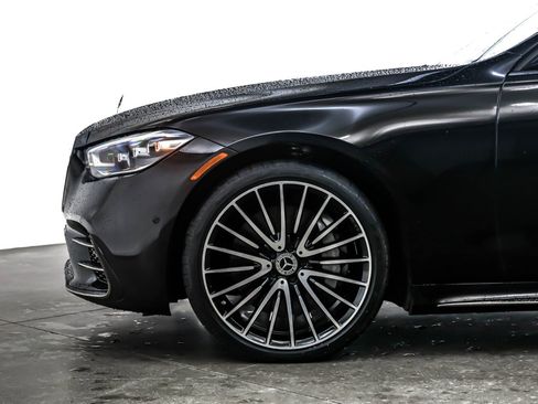 Used 2023 Mercedes-Benz S 500 4MATIC image 11