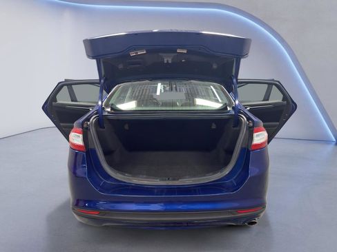 Used 2013 Ford Fusion SE FWD image 11