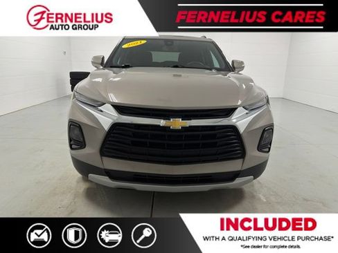 Used 2021 Chevrolet Blazer LT AWD/4WD image 2
