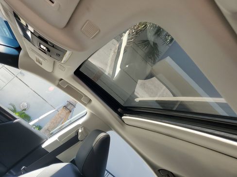 Used 2021 Lexus ES 350 w/ Premium Package image 20