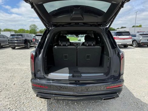 Certified 2023 Cadillac XT6 Sport w/ Technology Package AWD/4WD image 13