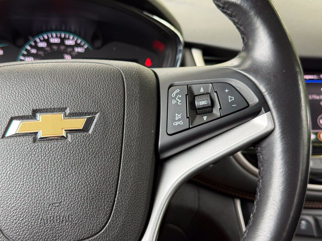 Used 2020 Chevrolet Trax LT w/ Driver Confidence Package FWD image 18