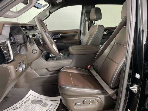 Used 2025 GMC Sierra 1500 Denali image 19