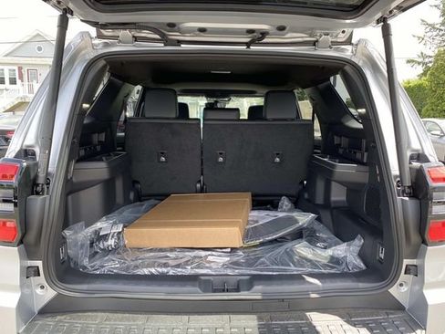 New 2026 Toyota 4Runner 4WD image 5