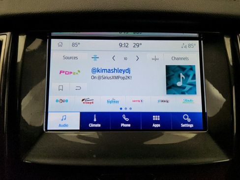 Used 2023 Ford Ranger Lariat w/ Trailer Tow Package image 18