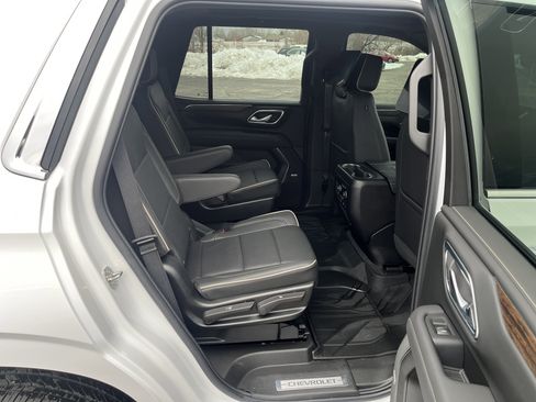 Used 2023 Chevrolet Tahoe Premier w/ Advanced Technology Package image 22