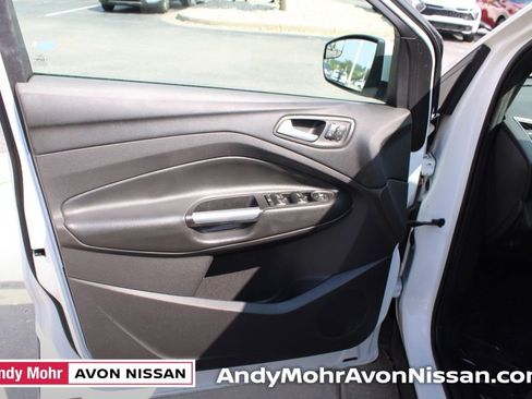 Used 2013 Ford Escape SEL image 17
