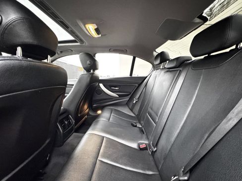 Used 2014 BMW 320i xDrive 320i xDrive AWD 4dr Sedan image 12