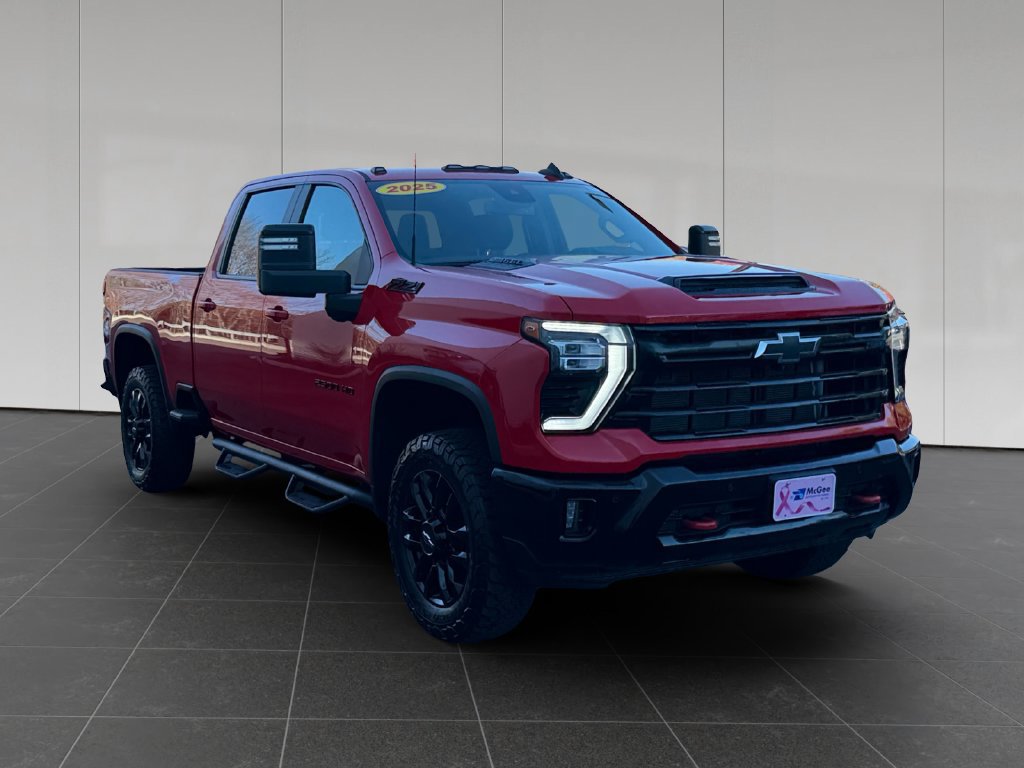 Used 2025 Chevrolet Silverado 2500 LT w/ Trail Boss Package AWD/4WD image 8