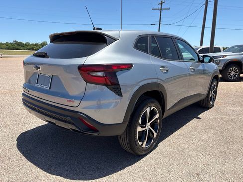 New 2026 Chevrolet Trax RS w/ Driver Confidence Package FWD image 6