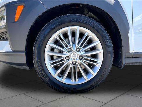 Used 2019 Hyundai Kona SEL AWD/4WD image 11