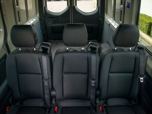 New 2026 Mercedes-Benz Sprinter 2500 image 19