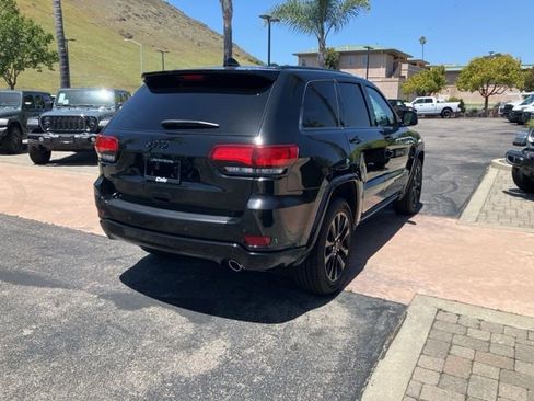 Used 2021 Jeep Grand Cherokee Laredo X RWD image 6