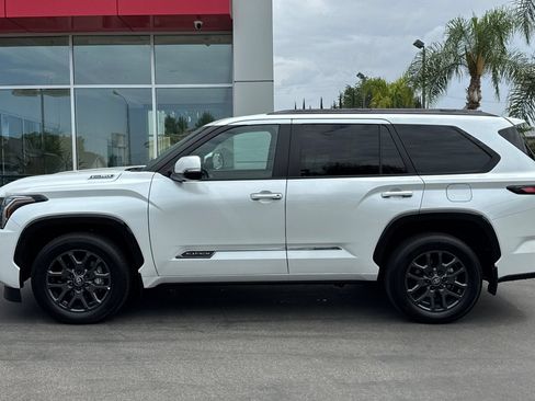 Certified 2025 Toyota Sequoia Platinum AWD/4WD image 8