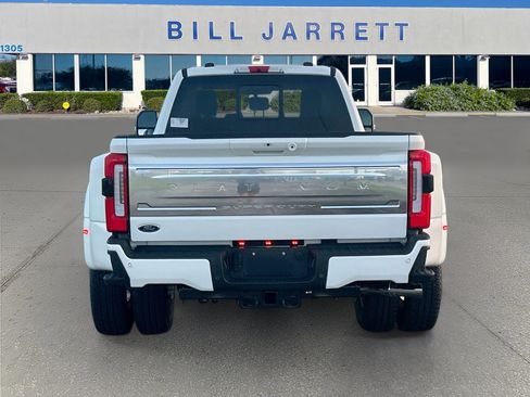 New 2026 Ford F350 Platinum w/ Platinum Plus Package AWD/4WD image 5