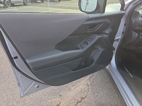 Used 2024 Subaru Crosstrek 2.0i Premium image 14