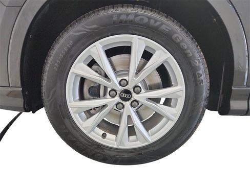 Used 2023 Audi Q3 2.0T Premium Plus image 45