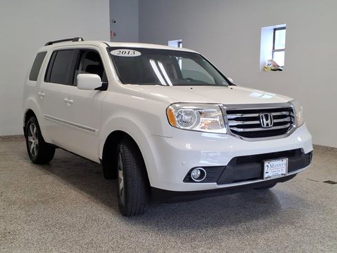 Used 2013 Honda Pilot Touring image 3