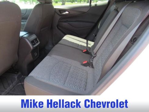 Used 2024 Chevrolet Equinox LT w/ LPO, Floor Liner Package FWD image 6