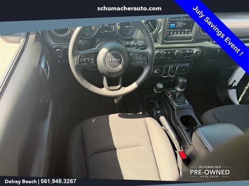Used 2023 Jeep Wrangler Unlimited w/ Cold Weather Group AWD/4WD image 15