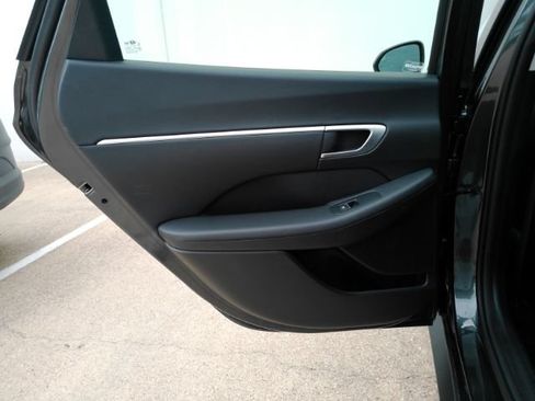 Used 2026 Hyundai Sonata Blue FWD image 14
