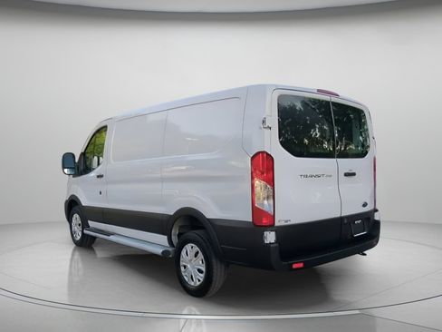 Certified 2025 Ford Transit 250 Low Roof w/ Exterior Upgrade Package RWD image 22