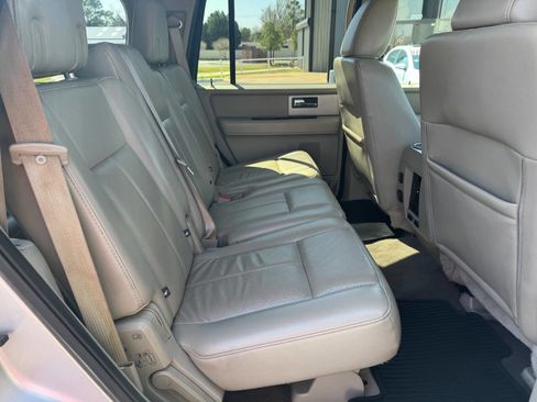 Used 2012 Ford Expedition Limited image 23