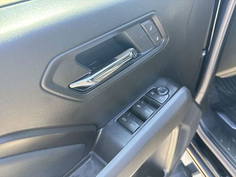 New 2026 GMC Canyon Elevation w/ Convenience Package image 17