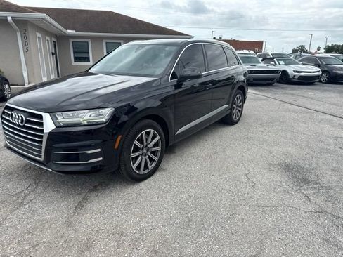 Used 2019 Audi Q7 3.0T Premium Plus w/ Premium Plus Package AWD/4WD image 5